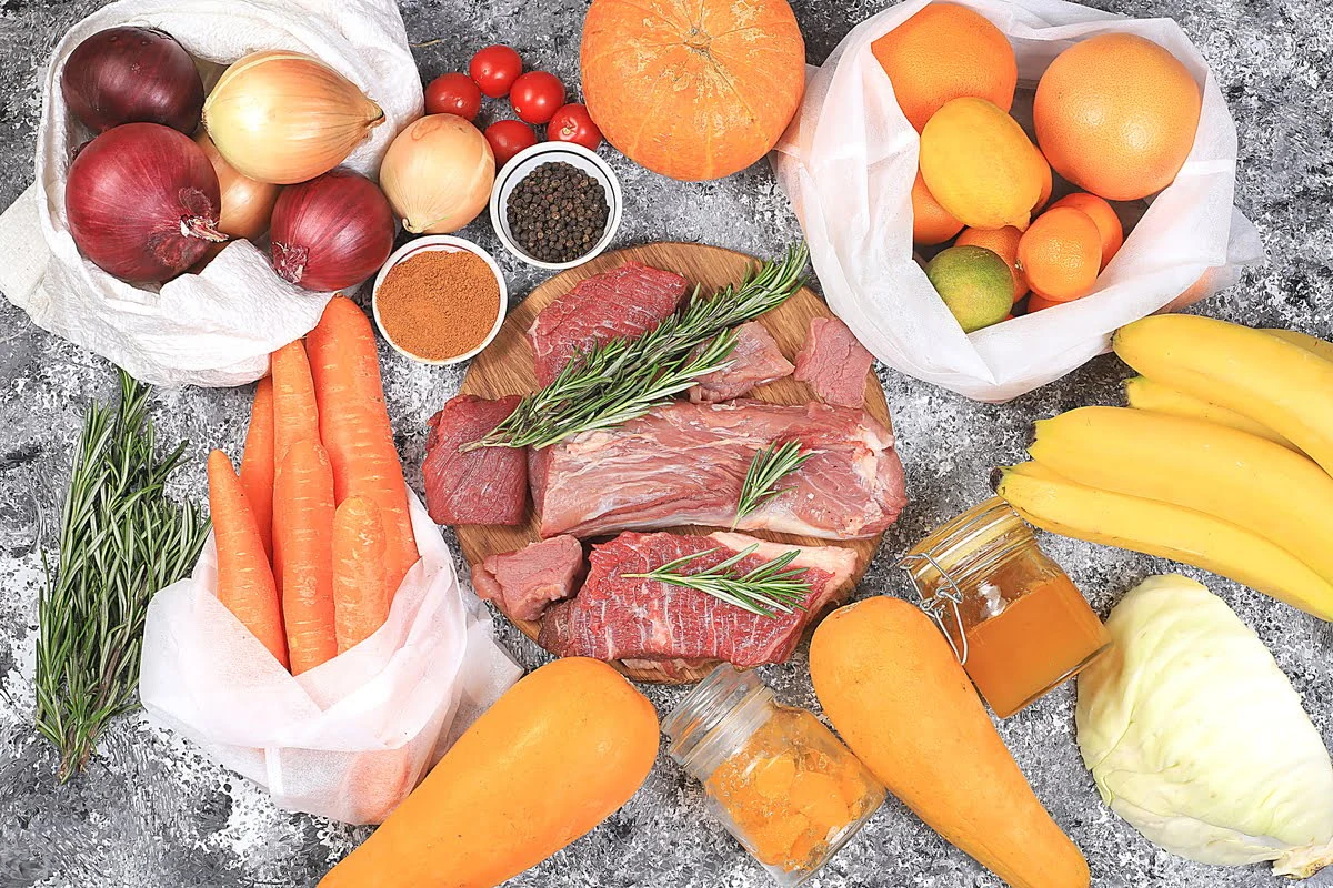 Jak nie marnować jedzenia w święta? Mięso i wędliny w duchu Zero Waste